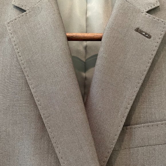 JF J Ferrar Slim Light Brown Sport Coat, 42R - Picture 4 of 8